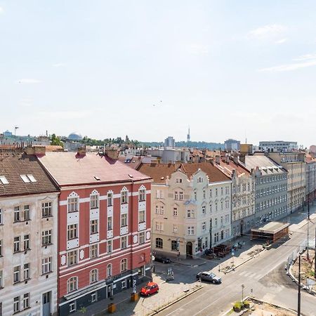 Brand New Two Room Apartment #26 With Free Secure Parking Close To Center Praha Eksteriør bilde