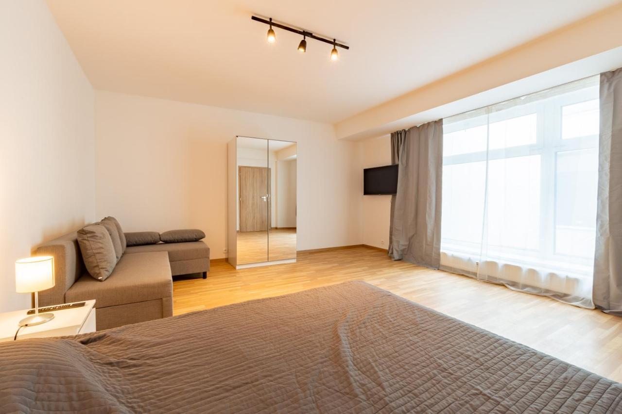 Brand New Two Room Apartment #26 With Free Secure Parking Close To Center Praha Eksteriør bilde